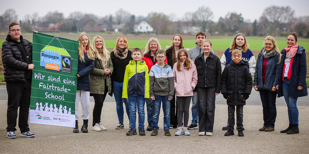 Wir bleiben Fairtrade-School!