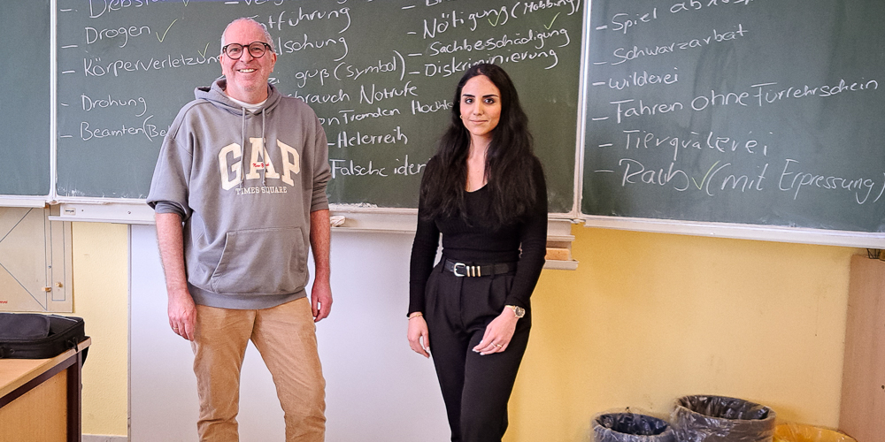 Besuch der Jugendgerichtshilfe im Strafverfahren (JuHiS) im Jahrgang 7